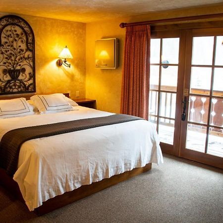 Hotel Chateau Chamonix Джорджтаун Экстерьер фото