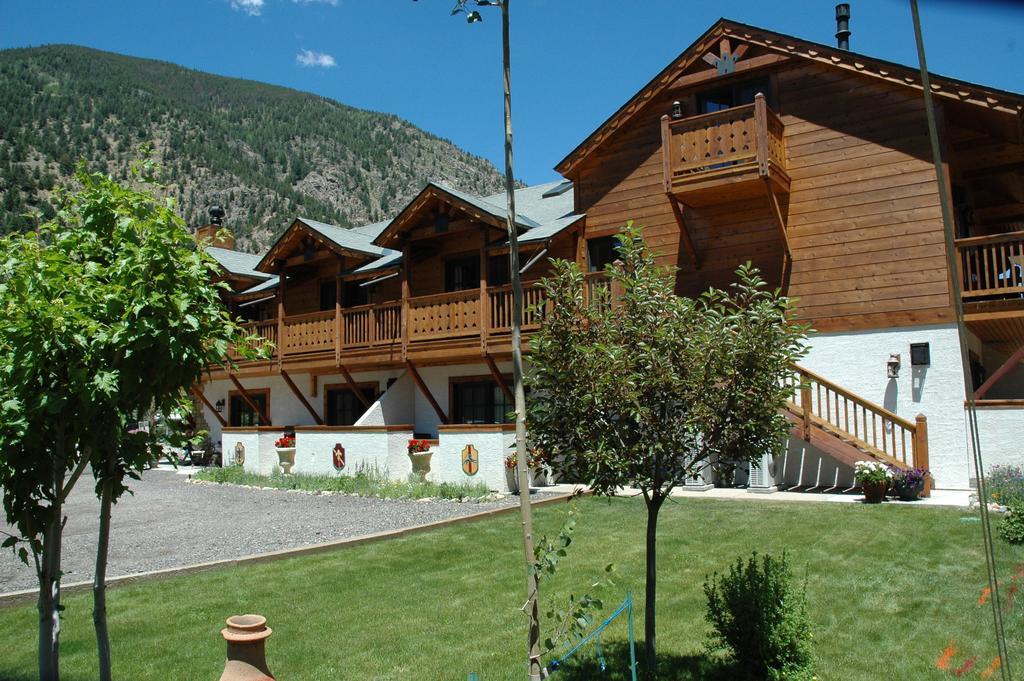 Hotel Chateau Chamonix Джорджтаун Экстерьер фото
